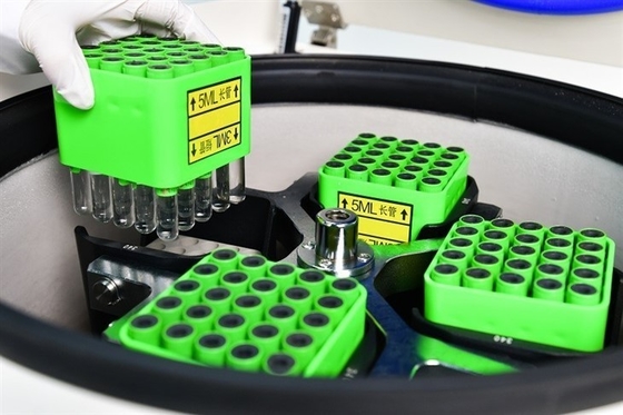 Máquina de centrífuga refrigerada de alta velocidade de grande capacidade Labtech 21000 rpm