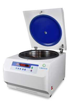 Rotores versáteis Centrífuga de laboratório de baixa velocidade Max 4 * 250ml suportando rotores de ângulo e balanço